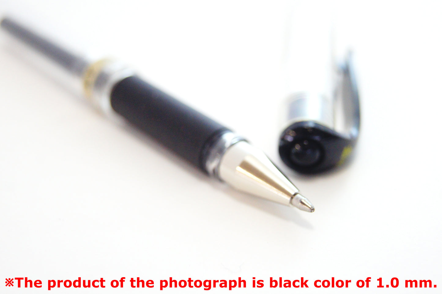 Signo Capped Gel Ink Pen, UM-153, Bold Point 1.0mm, Silver Ink, 5 Pieces Set